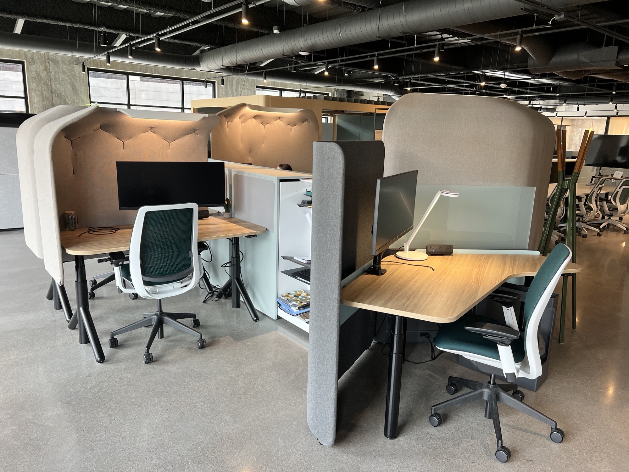 Free Address Workstations
